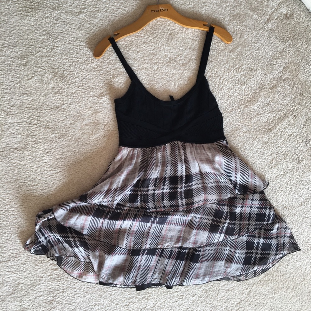 Bebe dress